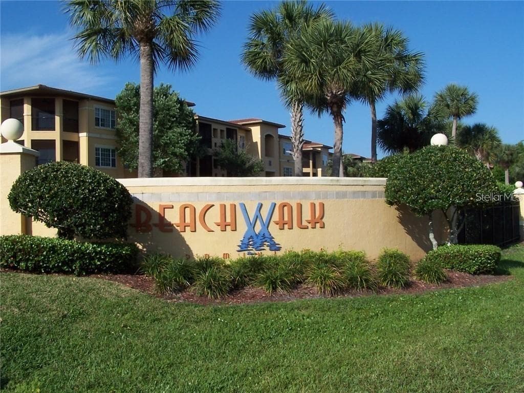 4333 BAYSIDE VILLAGE DRIVE UNIT 201 TAMPA, FL 33615