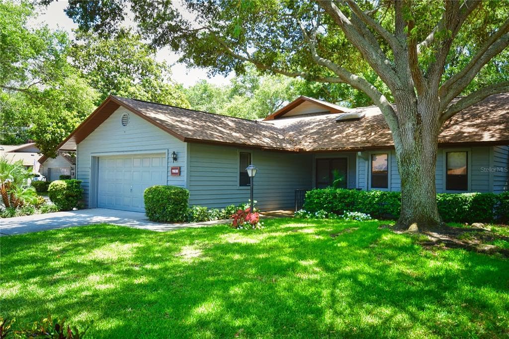 11608 PARKVIEW LANE SEMINOLE, FL 33772