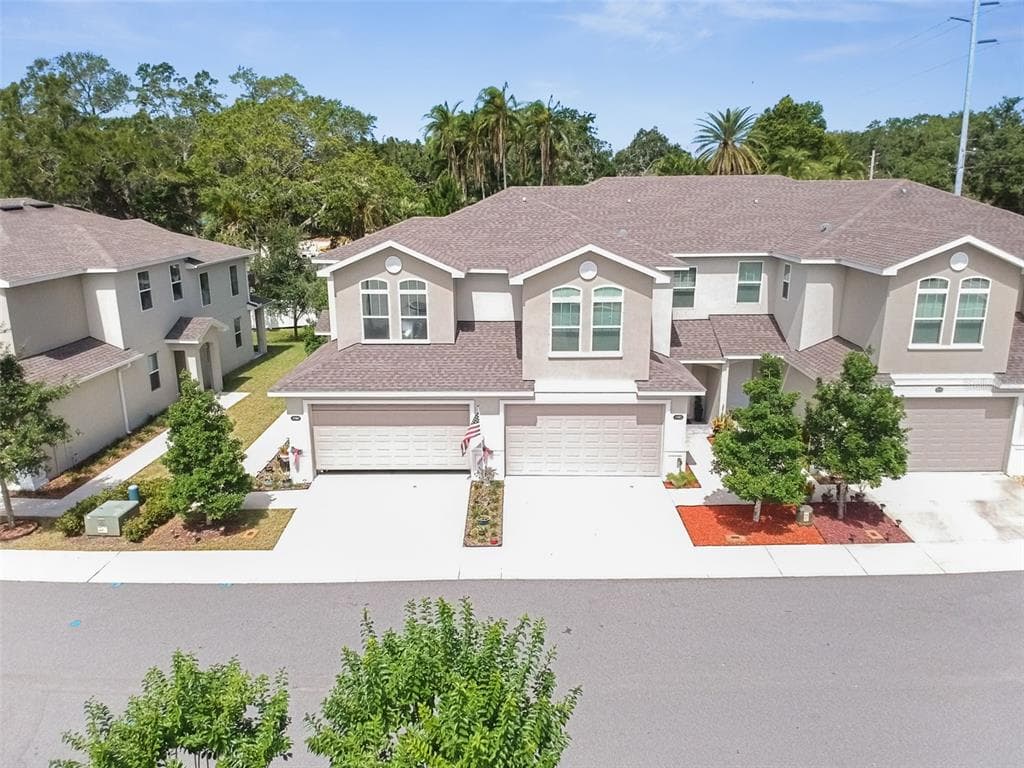 1982 LAKE RIDGE BOULEVARD CLEARWATER, FL 33763