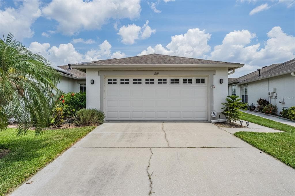 1931 SASSAFRAS DRIVE WESLEY CHAPEL, FL 33543