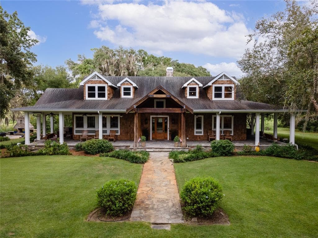 4263 CR 673 BUSHNELL, FL 33513