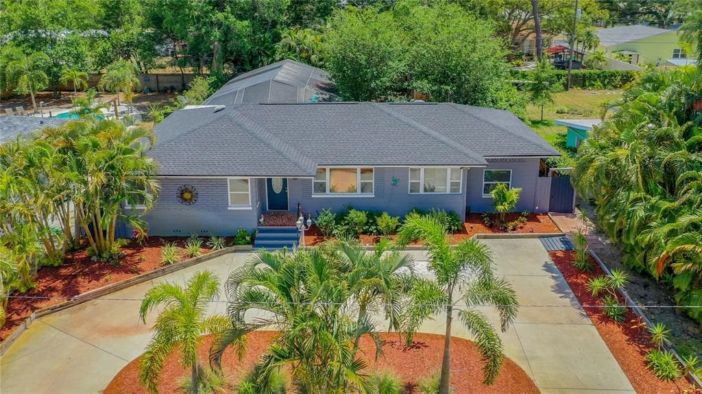 6126 11TH AVENUE S GULFPORT, FL 33707