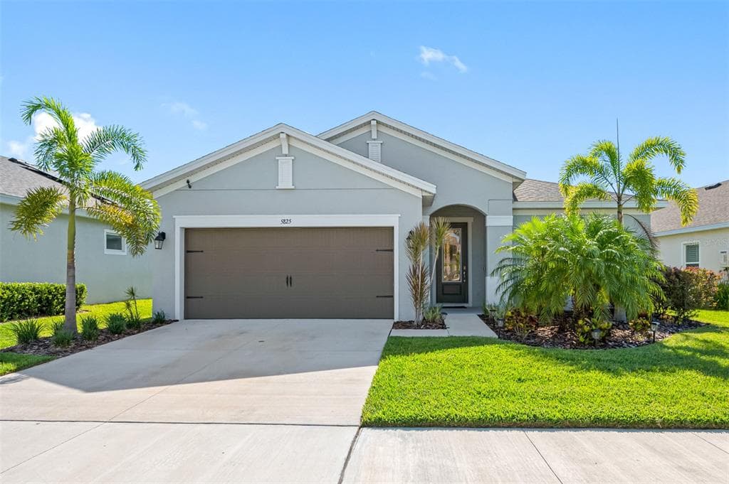 5825 SILVER SUN DRIVE APOLLO BEACH, FL 33572