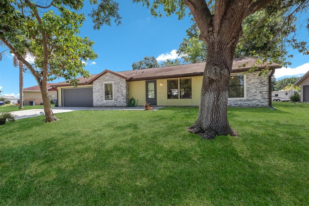 2816 N LOCKWOOD MEADOWS BOULEVARD SARASOTA, FL 34234