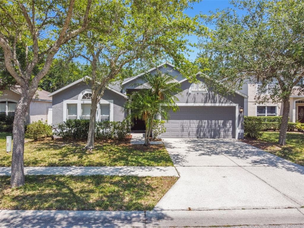 8232 STOCKTON WAY TAMPA, FL 33647