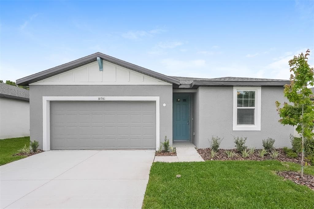 38981 HARLOW ROSE DRIVE ZEPHYRHILLS, FL 33540