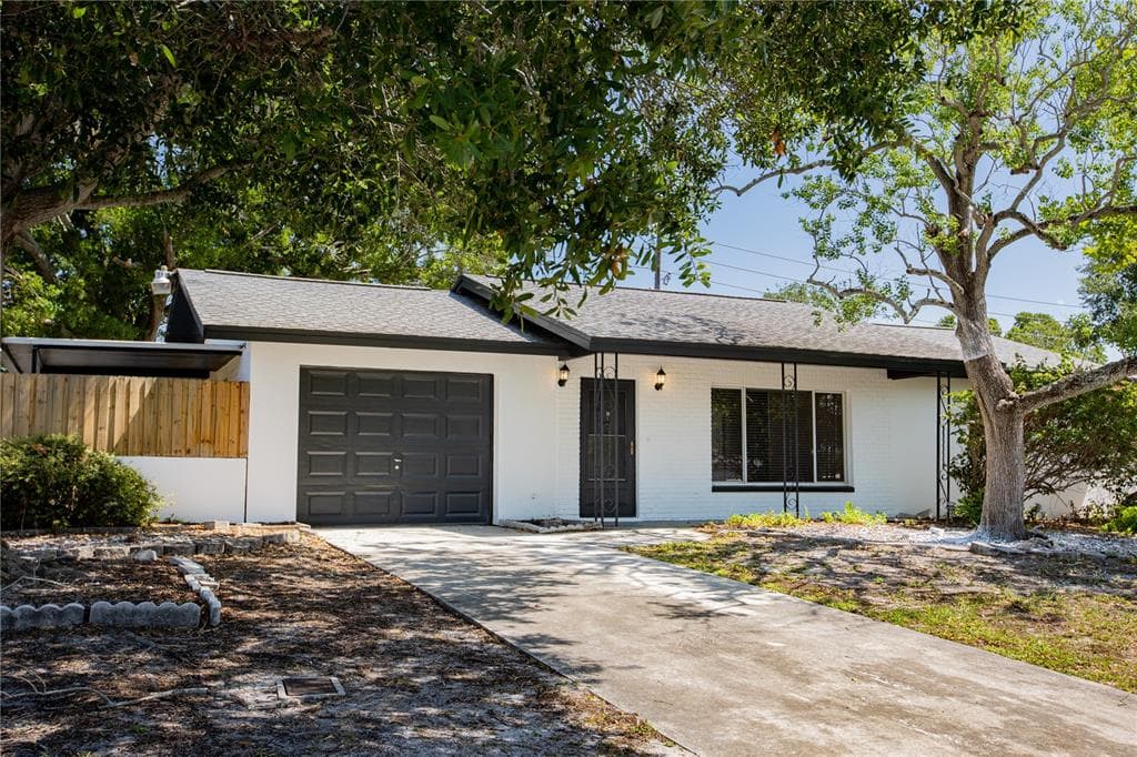 2516 BURNICE DRIVE CLEARWATER, FL 33764