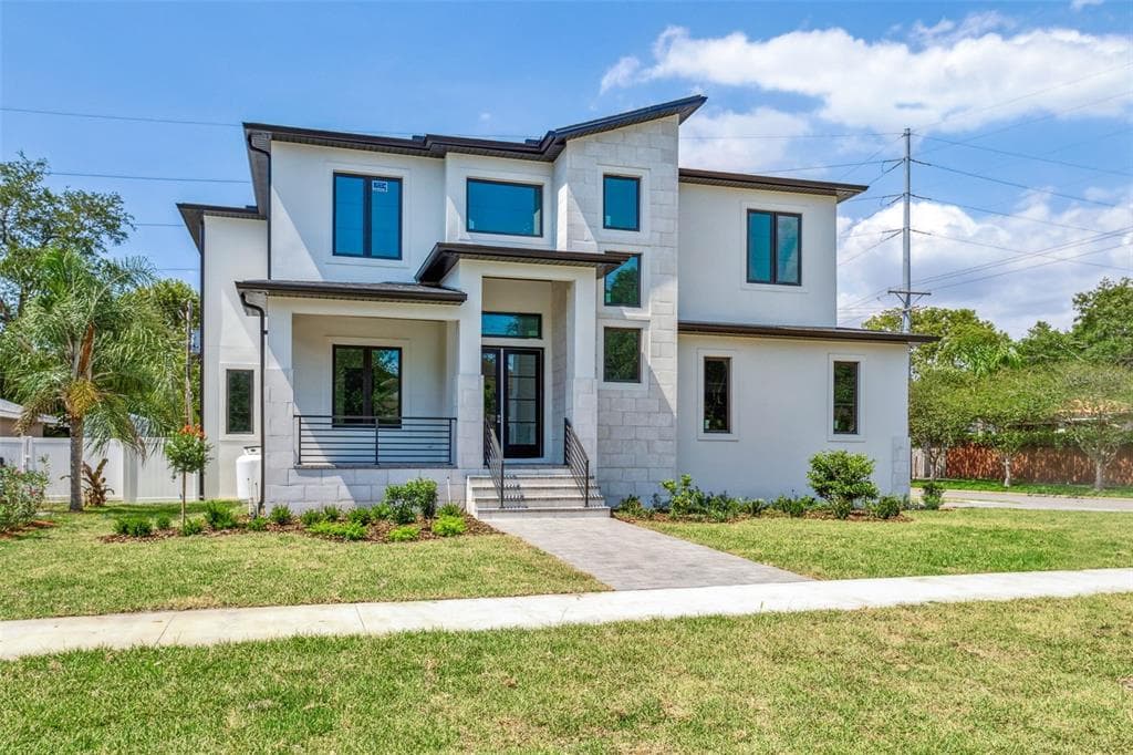 4201 W KENSINGTON AVENUE TAMPA, FL 33629