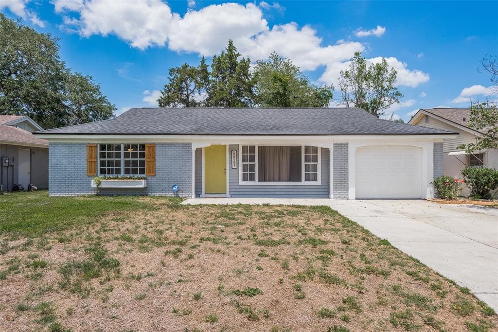 8209 SPLIT RAIL LANE HUDSON, FL 34667
