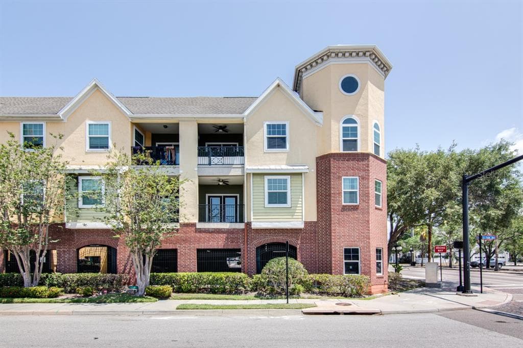 2010 E PALM AVENUE UNIT 15309 TAMPA, FL 33605
