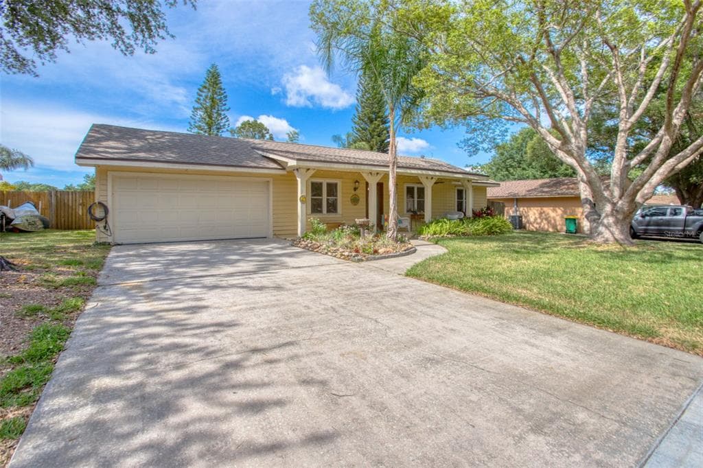 2242 SPANISH VISTAS DRIVE DUNEDIN, FL 34698