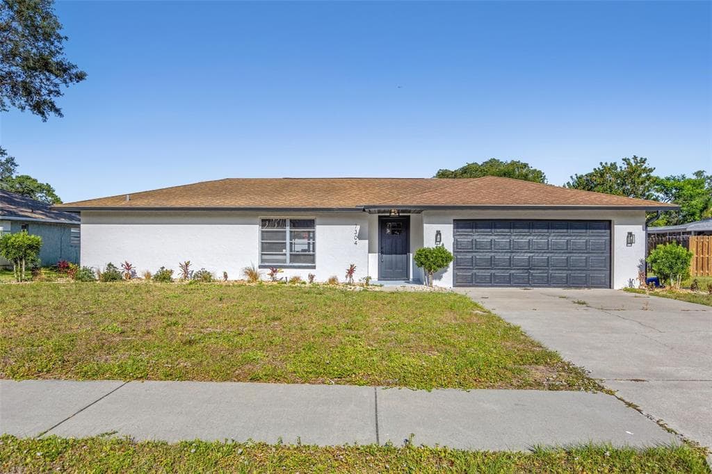 7304 CLARIES DRIVE SARASOTA, FL 34243
