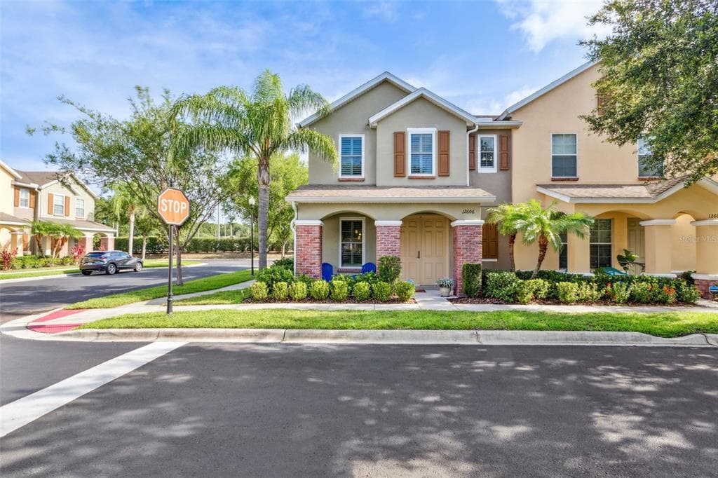 12606 CARLBY CIRCLE TAMPA, FL 33626