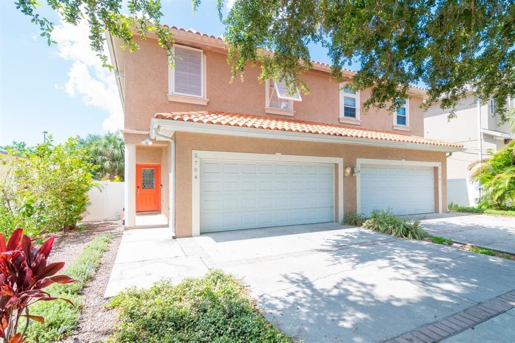 2704 W HORATIO STREET TAMPA, FL 33609