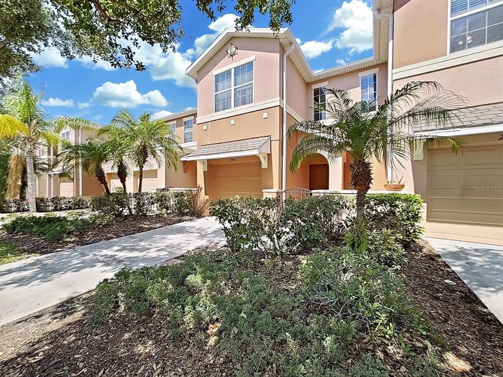 2955 BIRCHCREEK DRIVE WESLEY CHAPEL, FL 33544