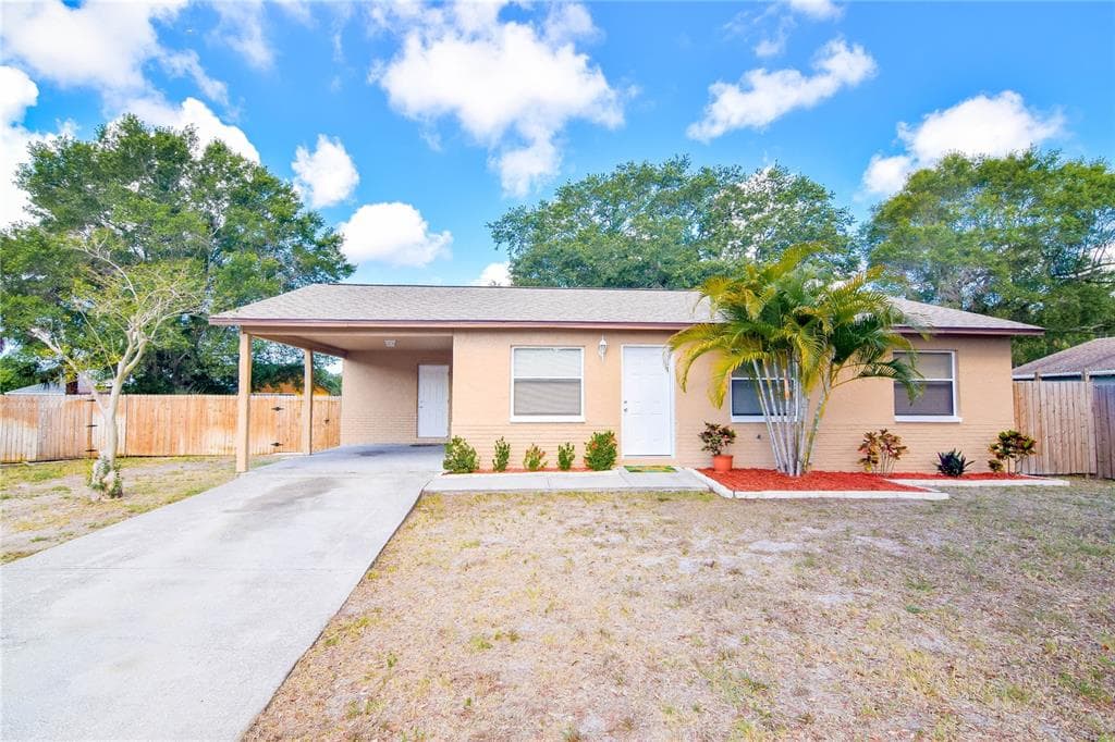 11708 KERRY COURT SEMINOLE, FL 33778