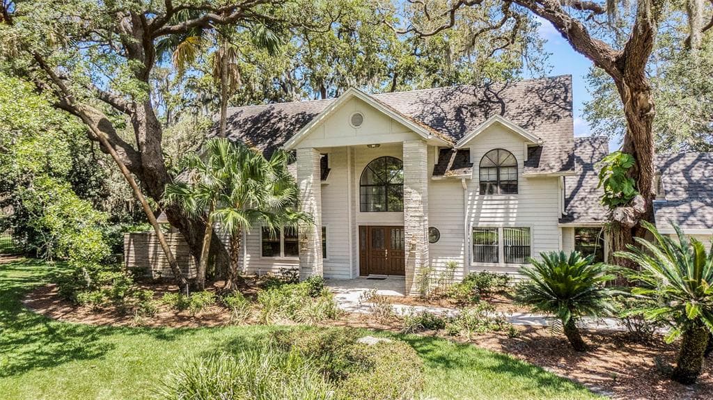 611 ROYAL DORNOCK COURT