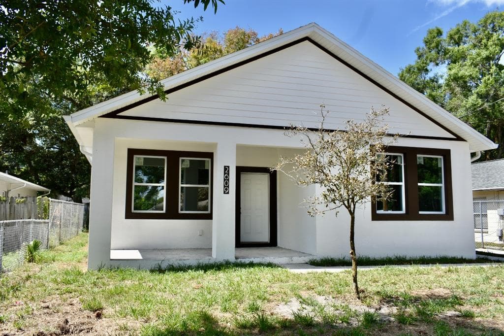 2609 E 31ST AVENUE TAMPA, FL 33610