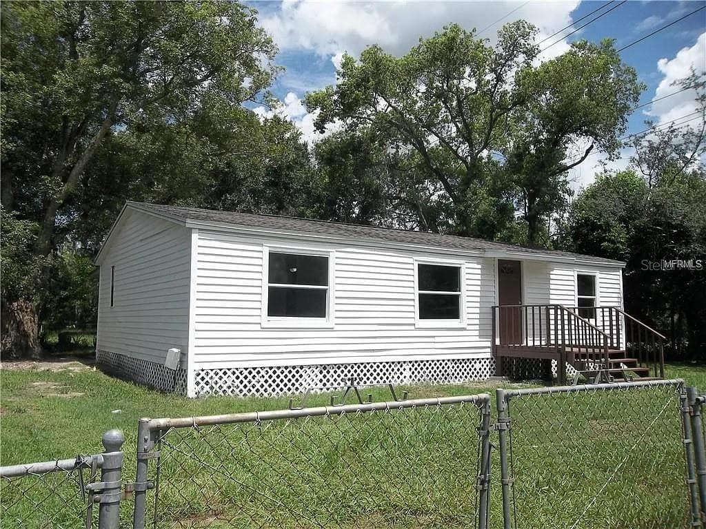 17601 JUANITA DR LUTZ, FL 33548