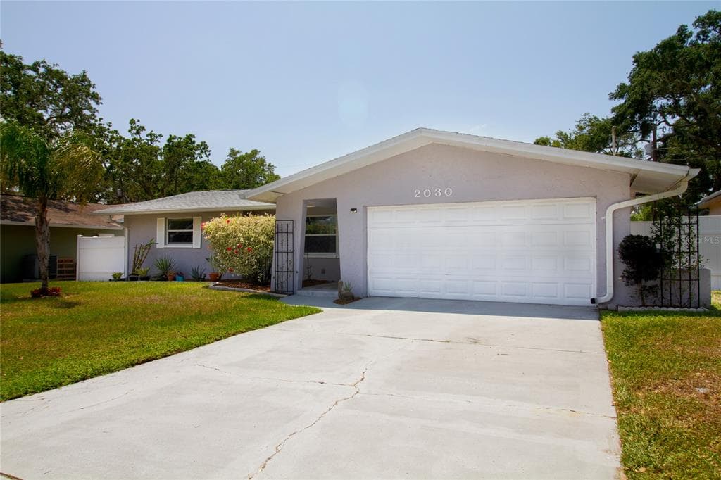 2030 PLATEAU ROAD CLEARWATER, FL 33755