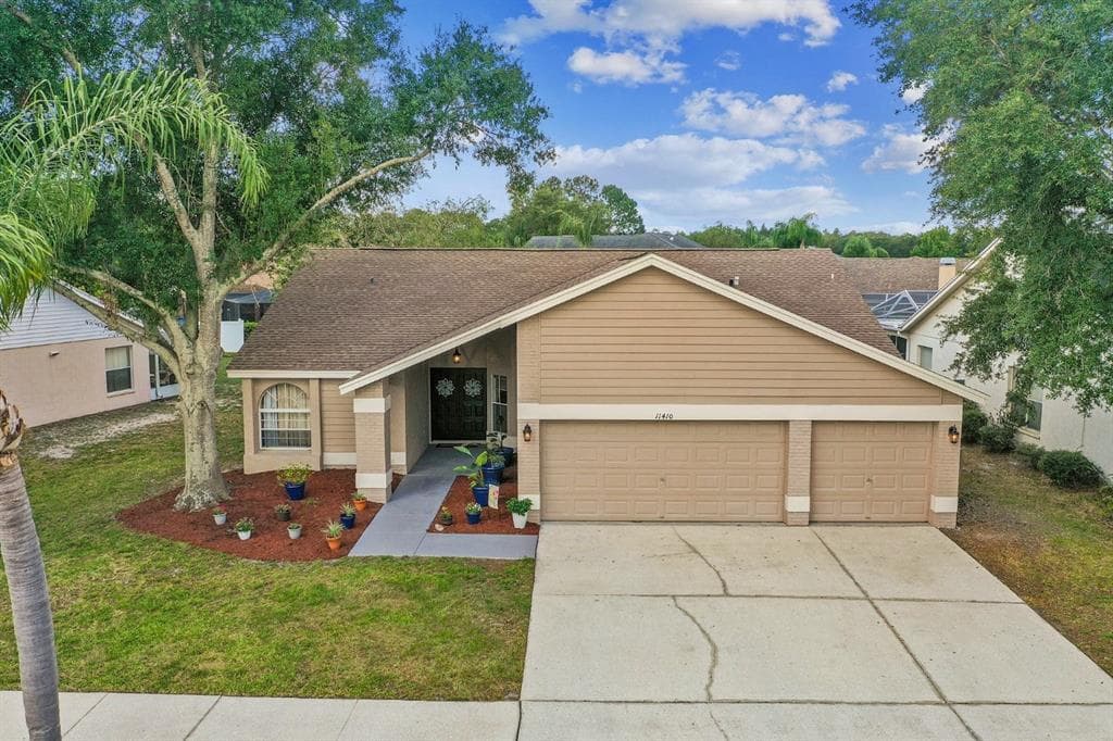 11410 ZENITH CIRCLE TAMPA, FL 33635