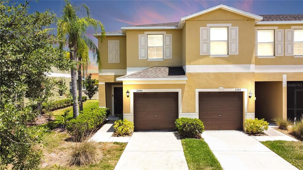 2240 GOLDEN FALCON DRIVE RUSKIN, FL 33570