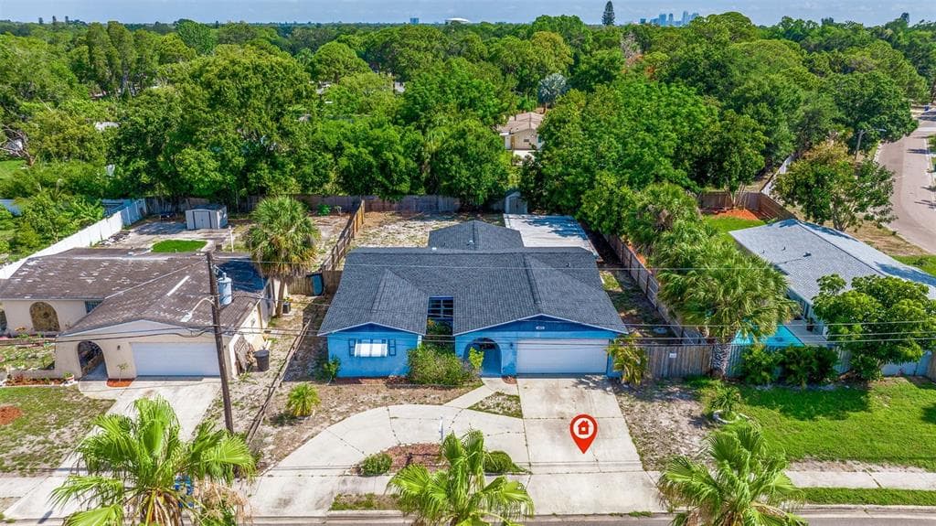 1425 54TH AVENUE S ST PETERSBURG, FL 33705