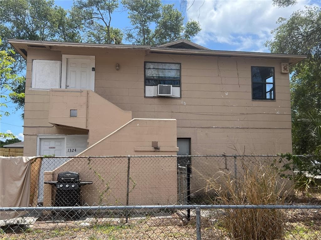 1324 18TH AVENUE S UNIT 2 ST PETERSBURG, FL 33705