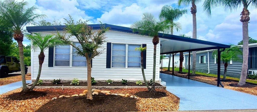 312 SNOOK COURT OLDSMAR, FL 34677
