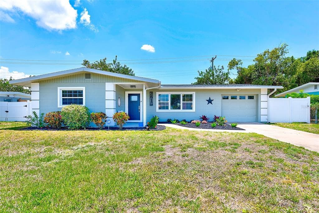 2815 SOUTHERN PARKWAY W BRADENTON, FL 34205
