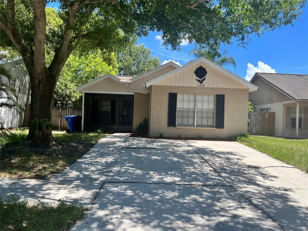13330 LARAWAY DRIVE RIVERVIEW, FL 33579