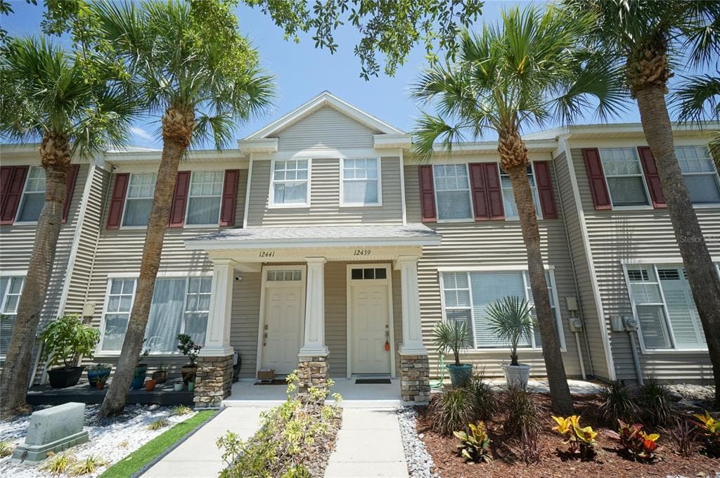 12439 COUNTRY WHITE CIRCLE TAMPA, FL 33635