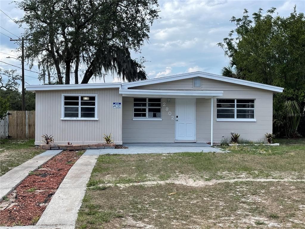 2902 E 97TH AVENUE TAMPA, FL 33612