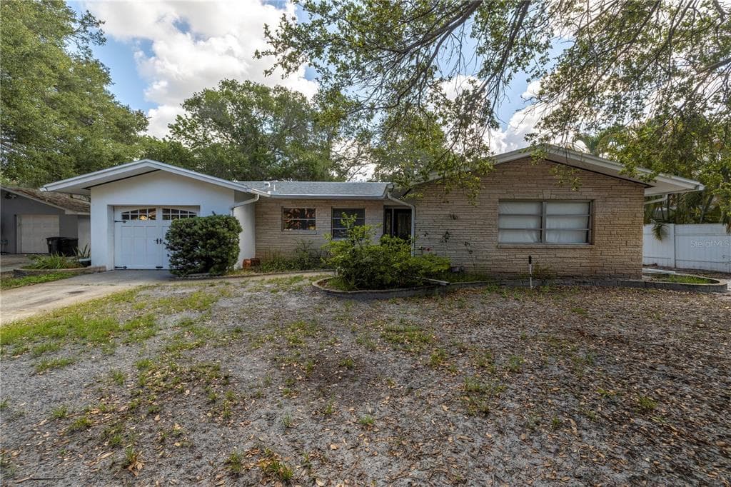 6343 13TH AVENUE S GULFPORT, FL 33707
