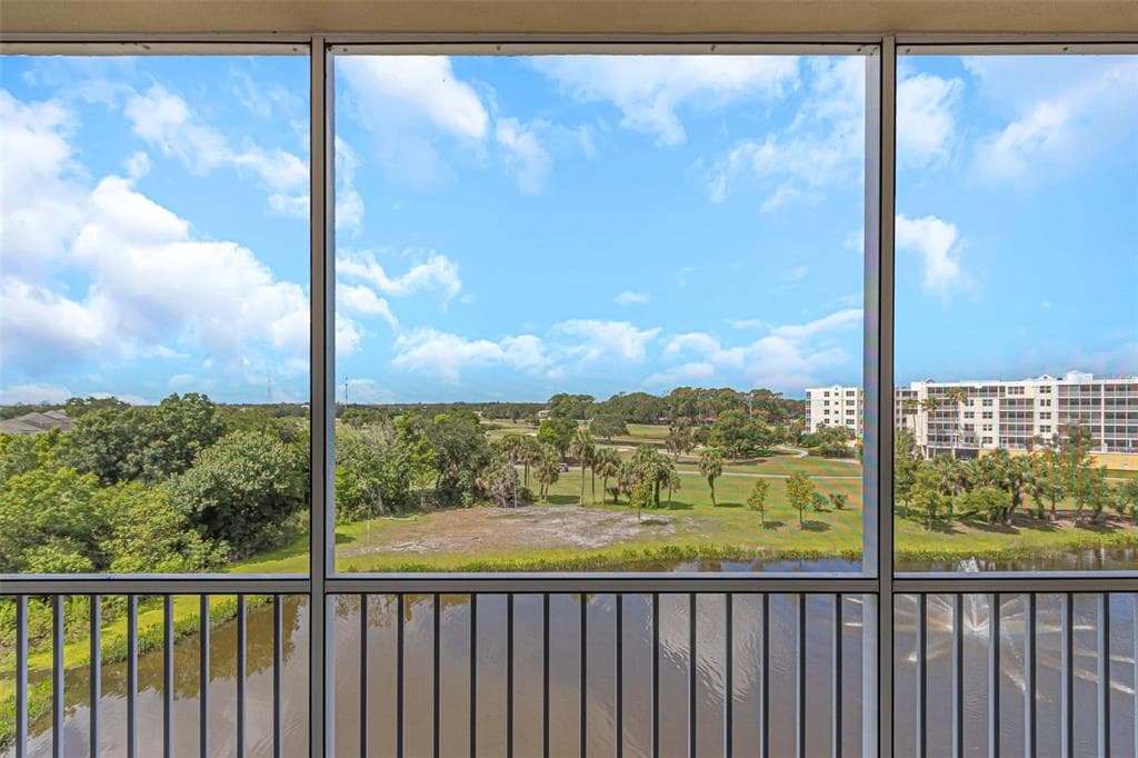 960 STARKEY ROAD UNIT 8403 LARGO, FL 33771