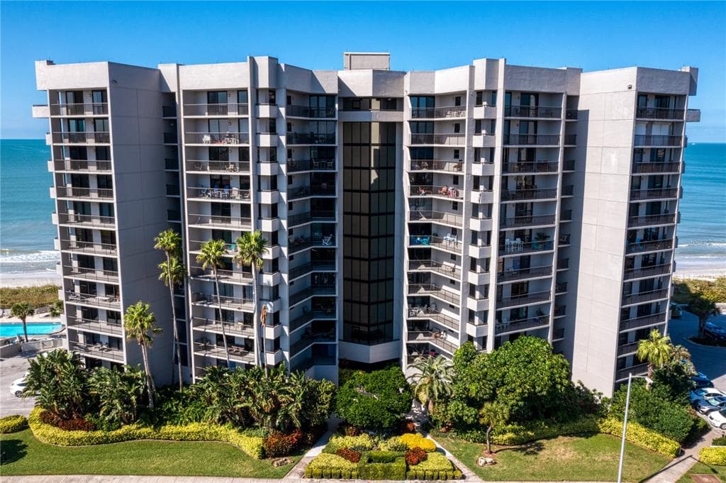 1660 GULF BOULEVARD UNIT 208