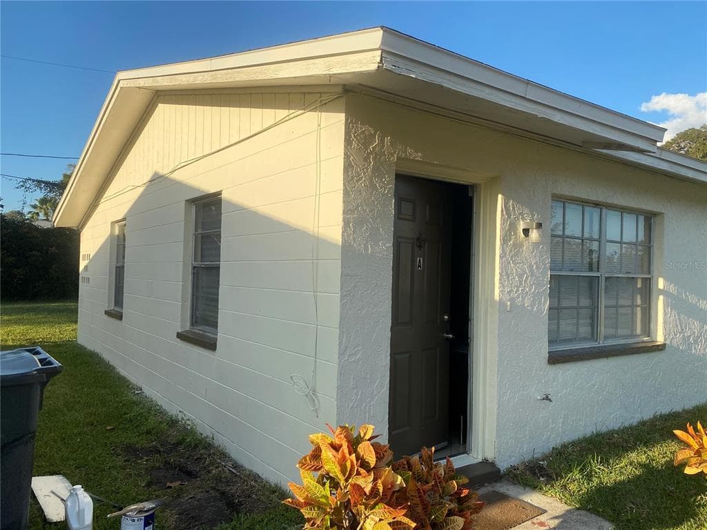 3710 DANNY BRYAN BOULEVARD TAMPA, FL 33619