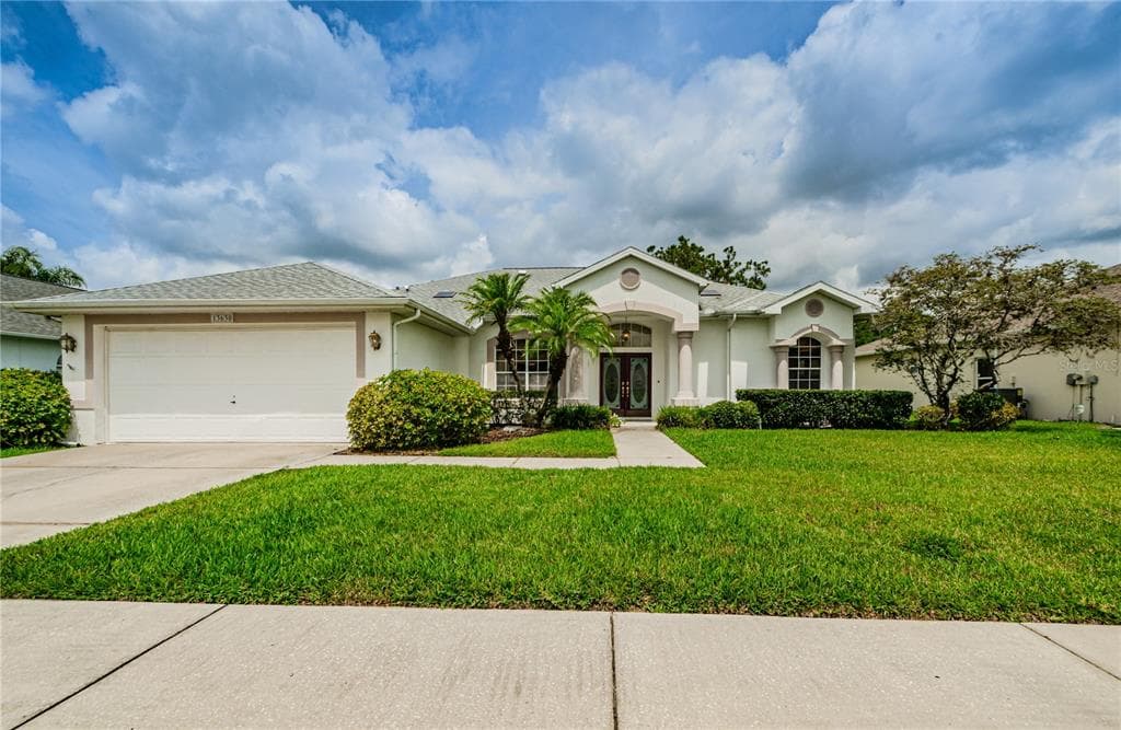 13630 PLANTATION LAKE CIRCLE HUDSON, FL 34669