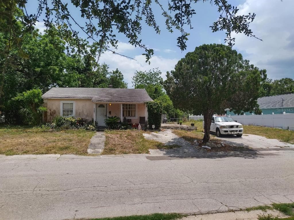 1806 14TH AVENUE S ST PETERSBURG, FL 33712