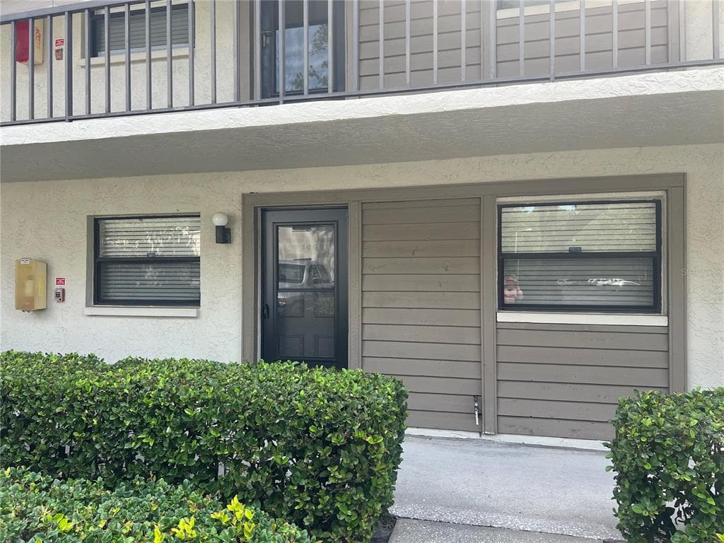 3034 EASTLAND BOULEVARD UNIT D106 CLEARWATER, FL 33761