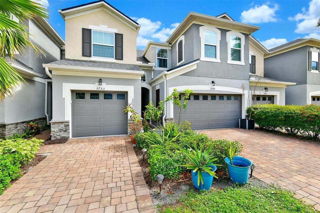 3753 BRIGHTON PARK CIRCLE ORLANDO, FL 32812