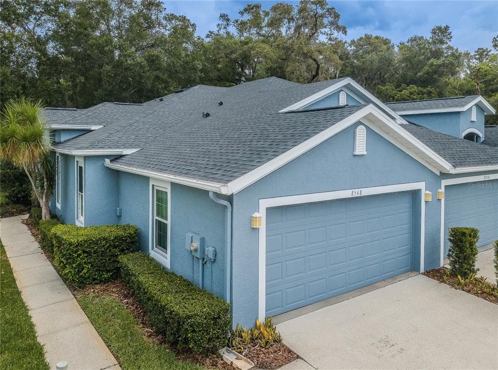 8548 ACORN RIDGE COURT TAMPA, FL 33625