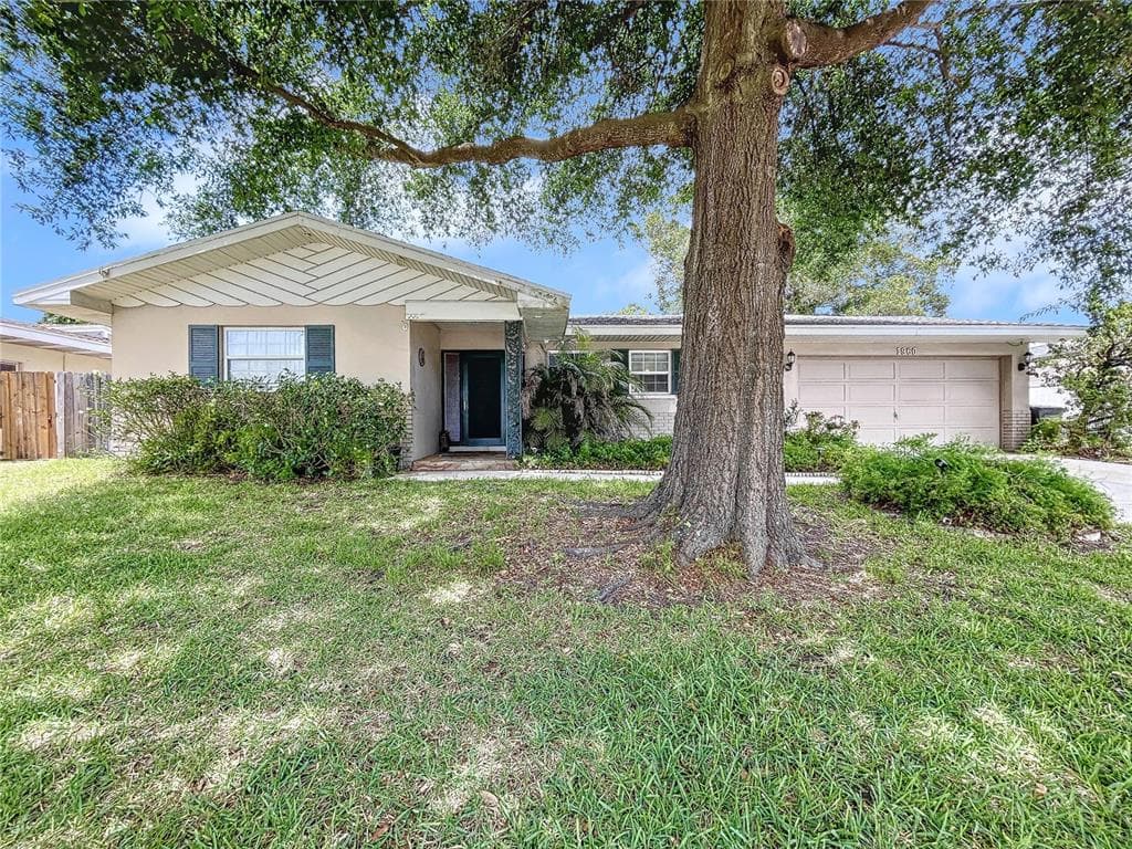 1960 SANDRA DRIVE CLEARWATER, FL 33764