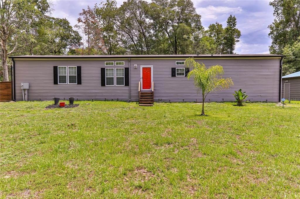 132 ESTATES AVENUE BROOKSVILLE, FL 34601
