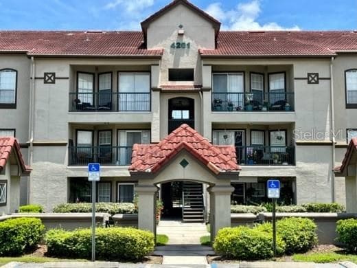 4201 WOODSTORKS WALK WAY UNIT 3206 LUTZ, FL 33558