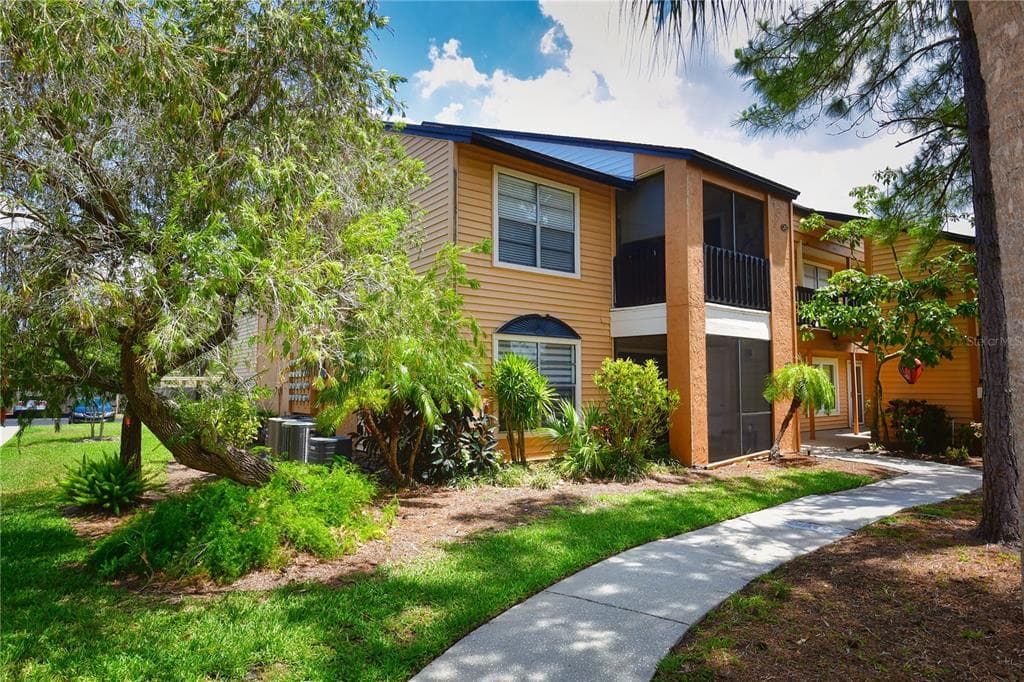 500 S BELCHER ROAD S UNIT 212 LARGO, FL 33771