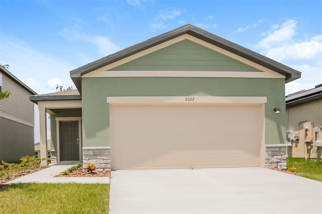 2022 HARRIS HAWK AVENUE RUSKIN, FL 33570