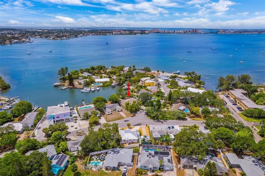 4734 BAYWOOD POINT DRIVE S GULFPORT, FL 33711