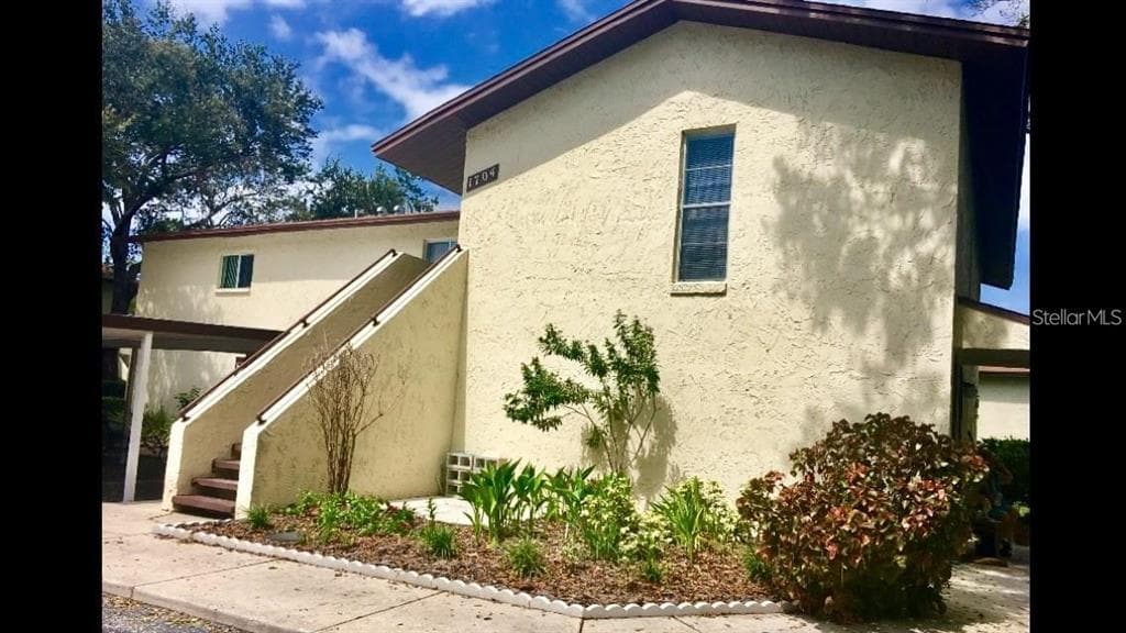 501 E BAY DRIVE UNIT 1704 LARGO, FL 33770