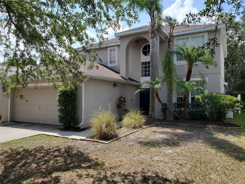 8213 CANARY CANYON WAY TAMPA, FL 33647